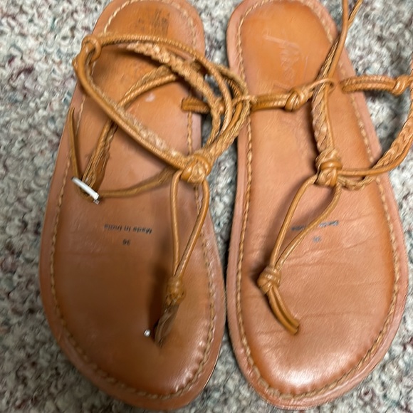 New free people leather sandals - Picture 5 of 8